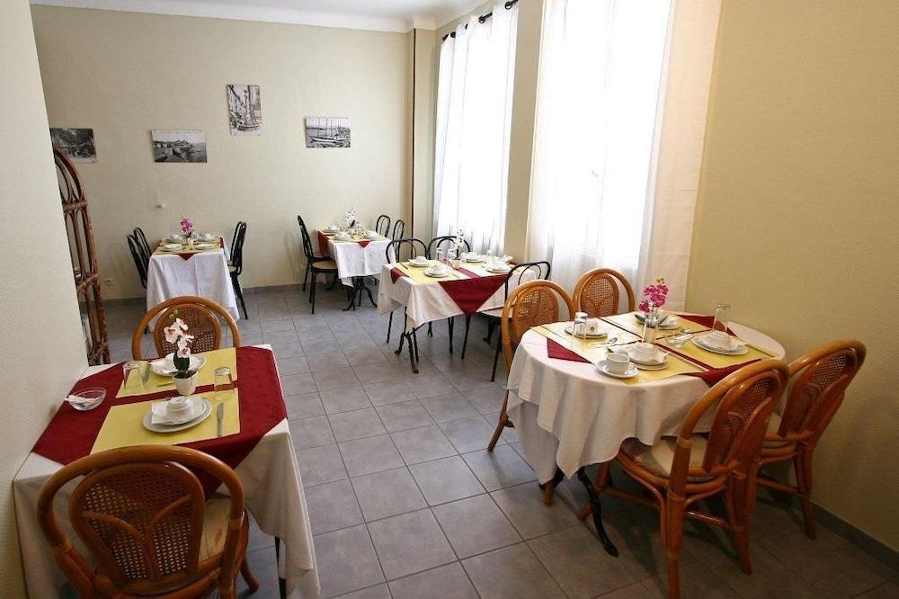 Hotel Savoy Juan-les-Pins Zewnętrze zdjęcie